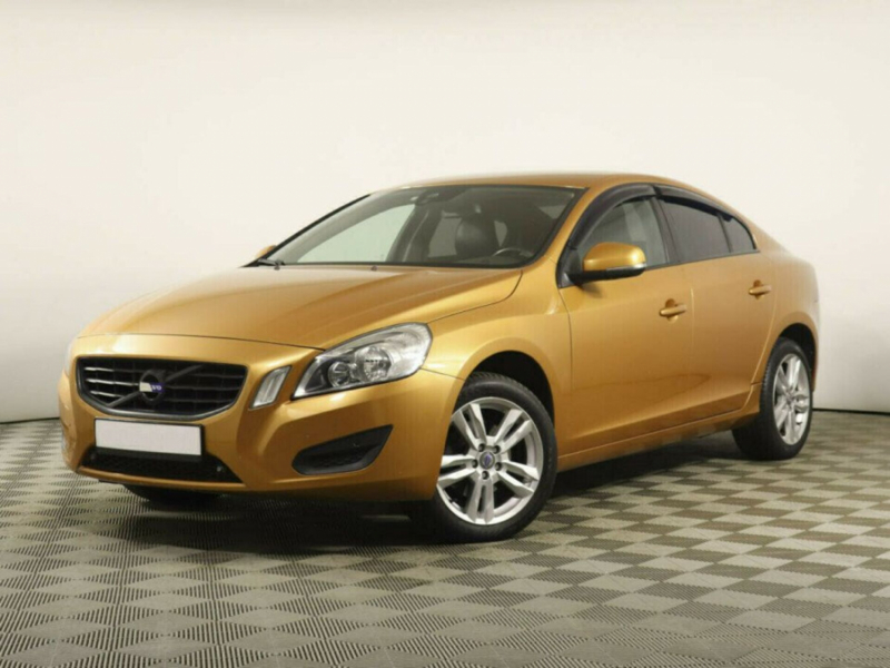 Volvo S60, II 2012 с пробегом 117 000 км.