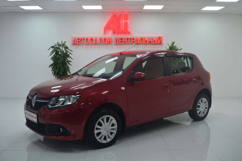 Renault Sandero, II 2015 с пробегом 26 000 км.