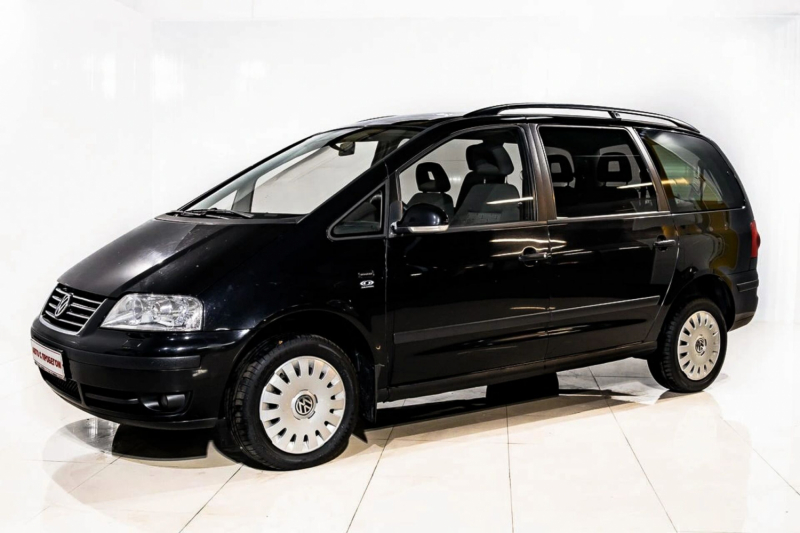 Volkswagen Sharan, II 2013 с пробегом 138 000 км.