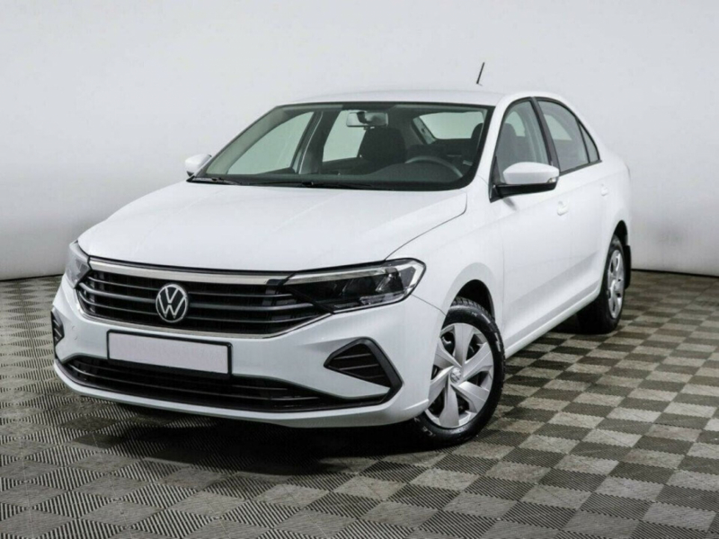 Volkswagen Polo 2020 с пробегом 11 000 км.