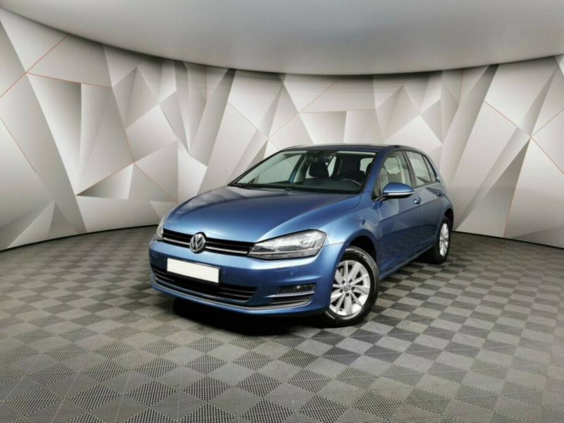 Volkswagen Golf, VII 2014 с пробегом 102 348 км.