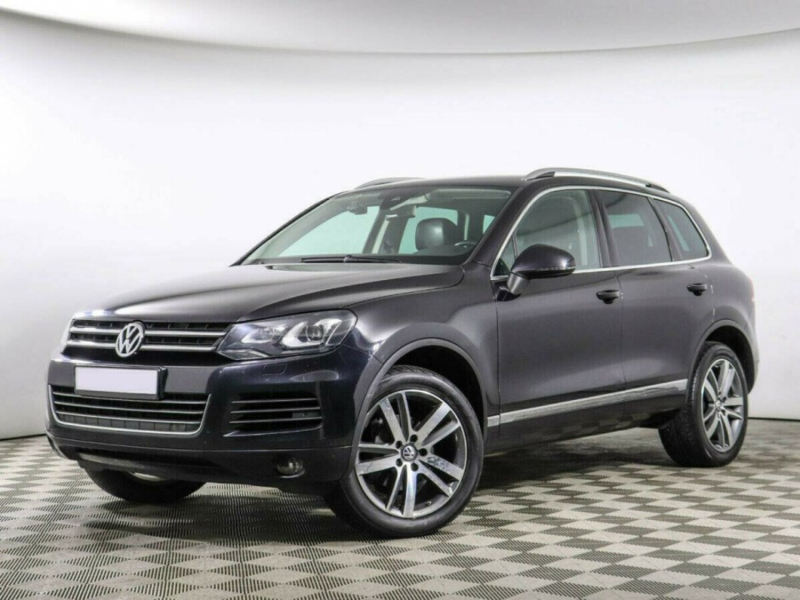 Volkswagen Touareg, II 2012 с пробегом 108 000 км.