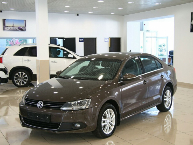 Volkswagen Jetta, VI 2012 с пробегом 112 000 км.