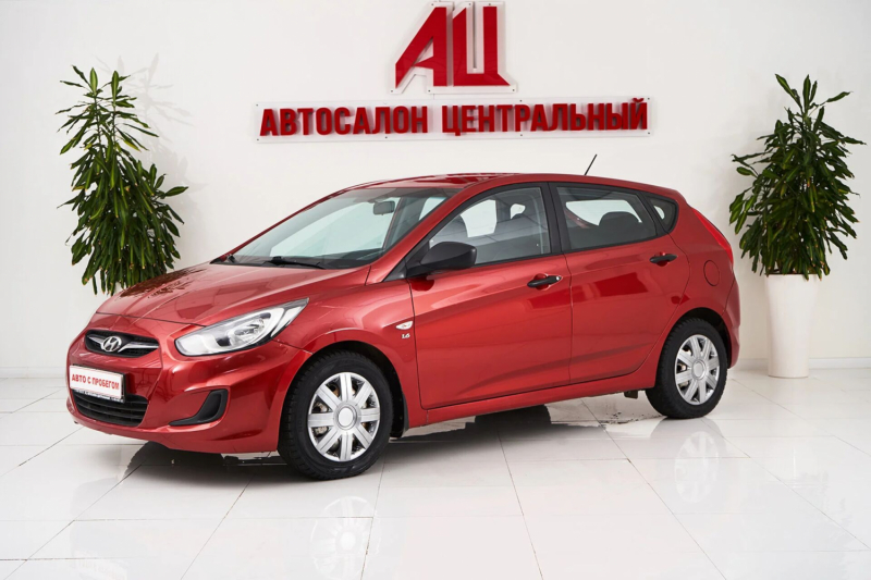 Hyundai Solaris, I 2013 с пробегом 63 000 км.