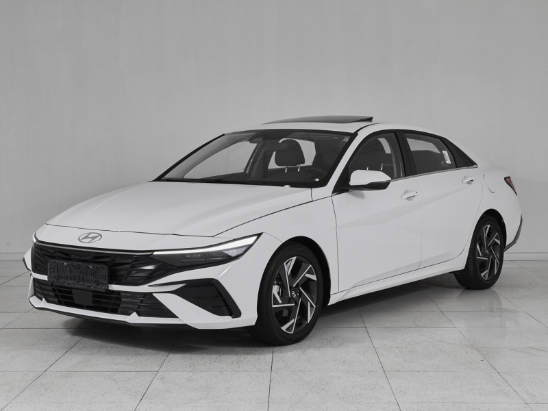 Hyundai Elantra, VII (CN7) Рестайлинг 2023 с пробегом 60 км.