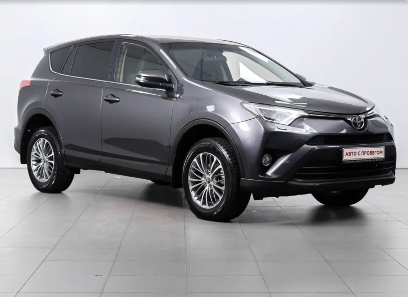 Toyota RAV4, 2015 г.