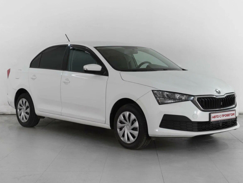 Skoda Rapid, II 2021 с пробегом 132 080 км.