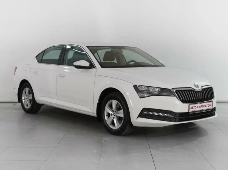 Skoda Superb, III Рестайлинг 2020 с пробегом 83 370 км.