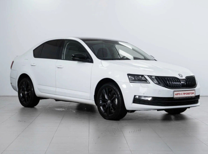 Skoda Octavia, III (A7) Рестайлинг 2018 с пробегом 111 437 км.