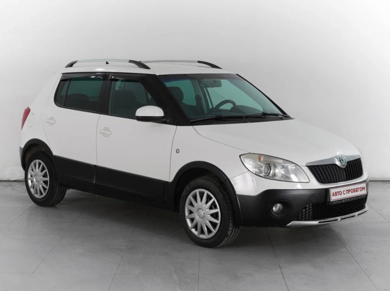 Skoda Fabia, II Рестайлинг 2012 с пробегом 146 397 км.