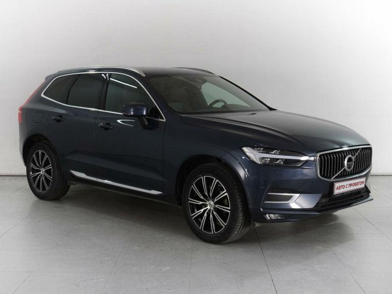 Volvo XC60, II 2021 с пробегом 60 700 км.